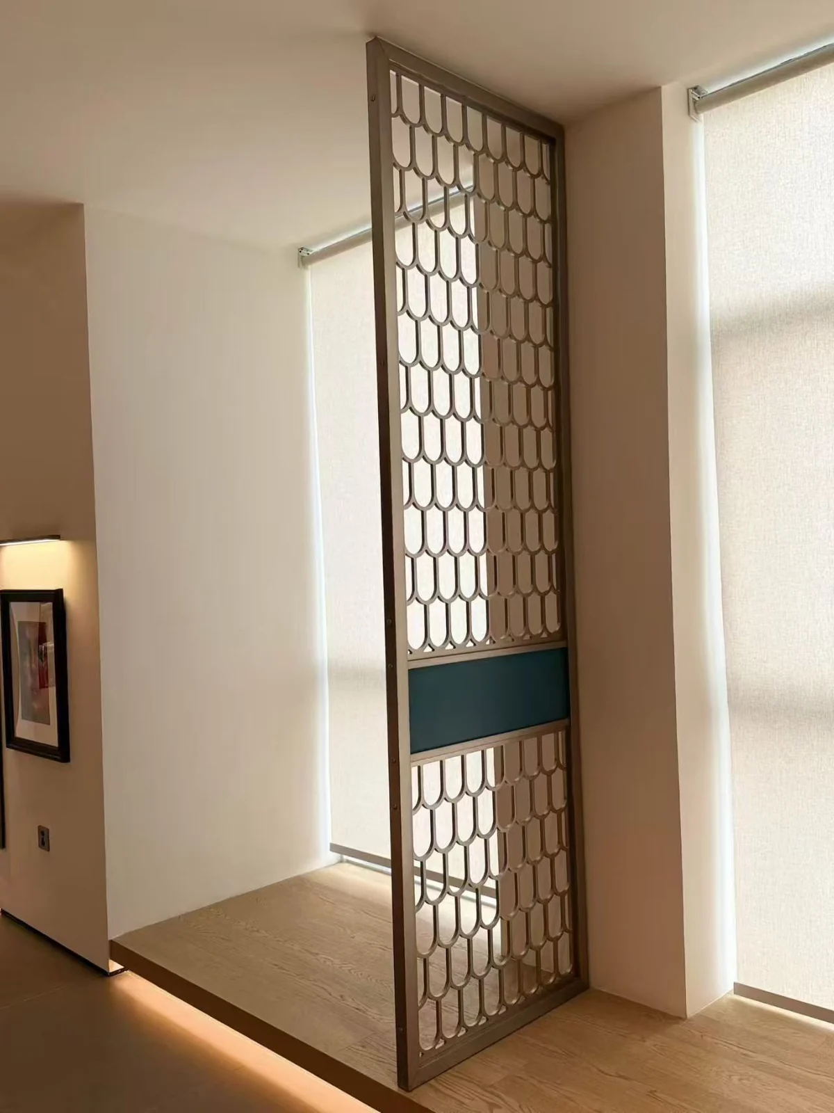 Carved aluminium decorative screen reference 8